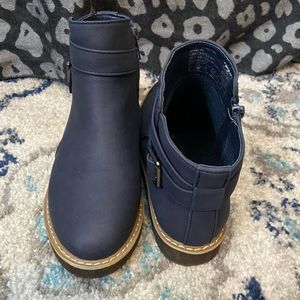 Cloud Steppers Size 9☁️ ⛅️